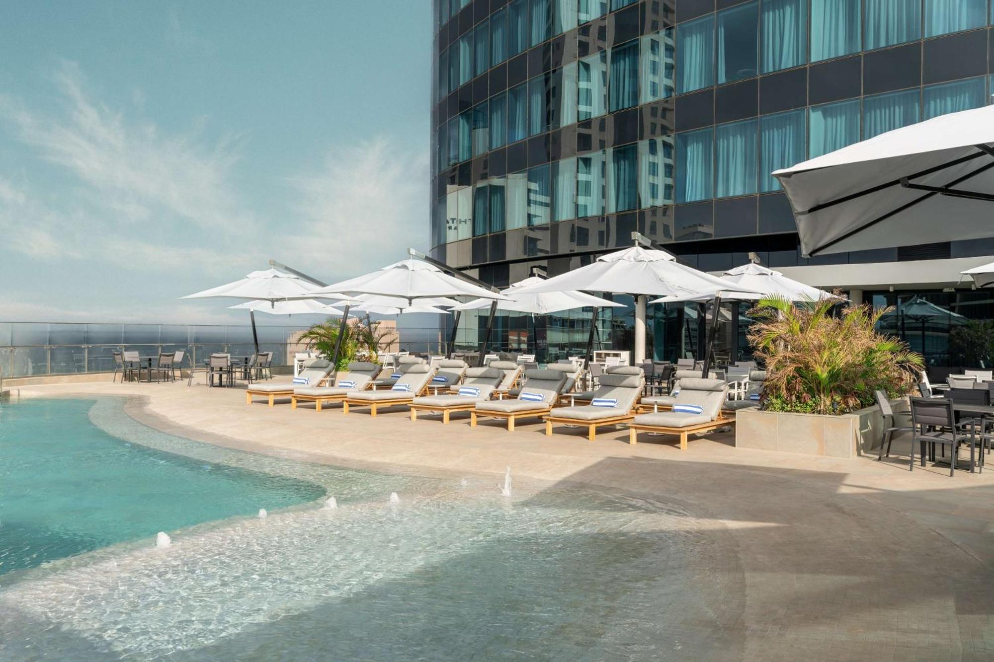 Radisson Blu Hotel, Durban Umhlanga Bagian luar foto