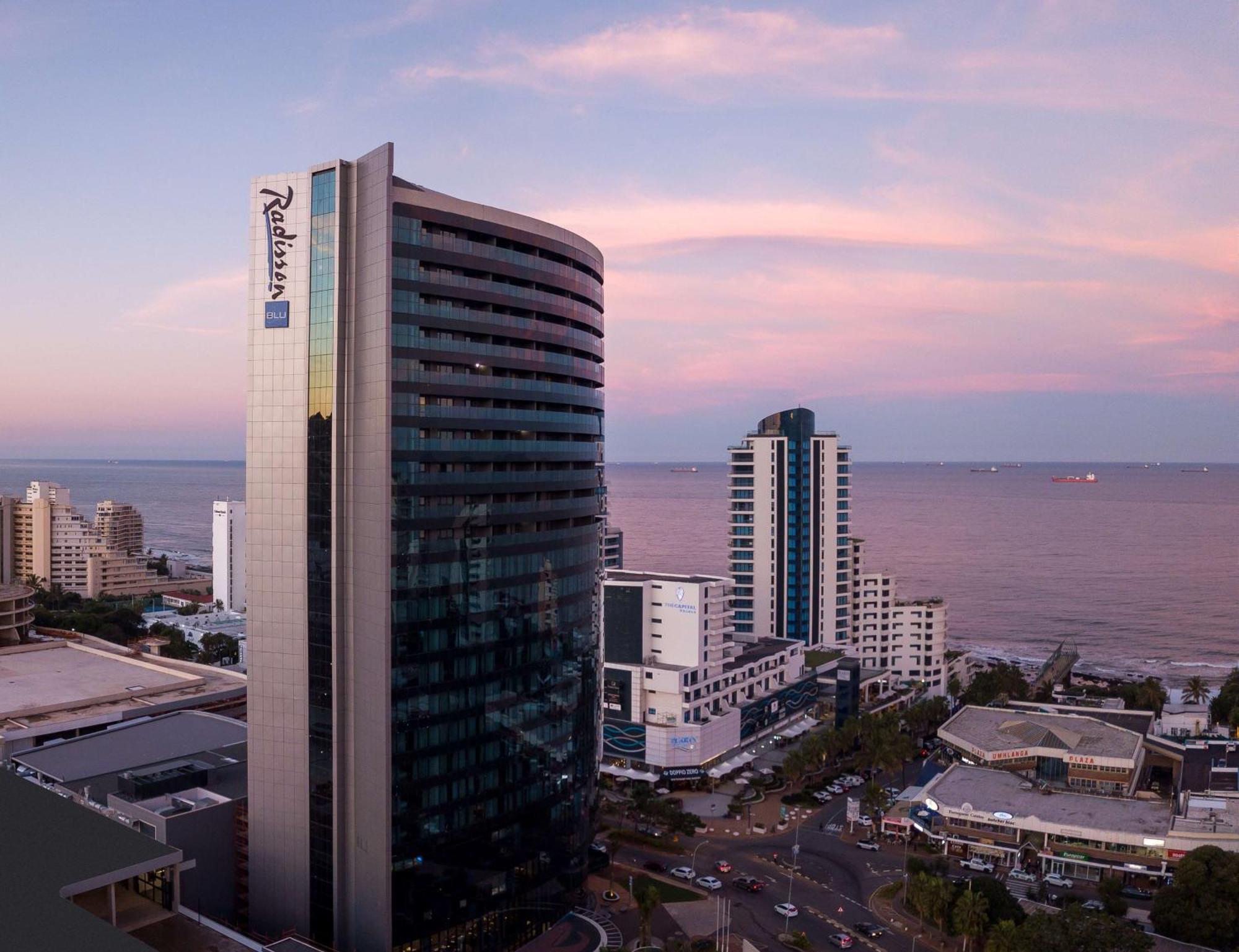 Radisson Blu Hotel, Durban Umhlanga Bagian luar foto